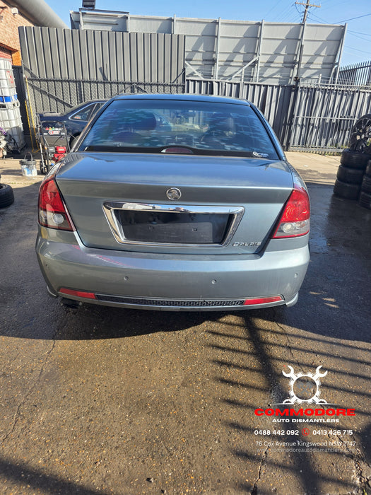 A268 - VZ HOLDEN CALAIS SEDAN - Rear Bootlid Garnish Chrome