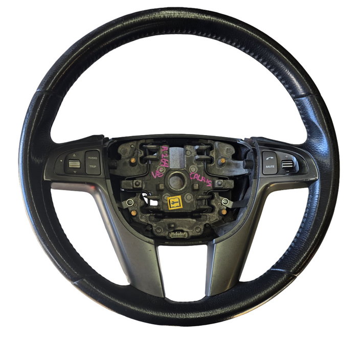 A264 - VE HOLDEN CALAIS - Steering Wheel