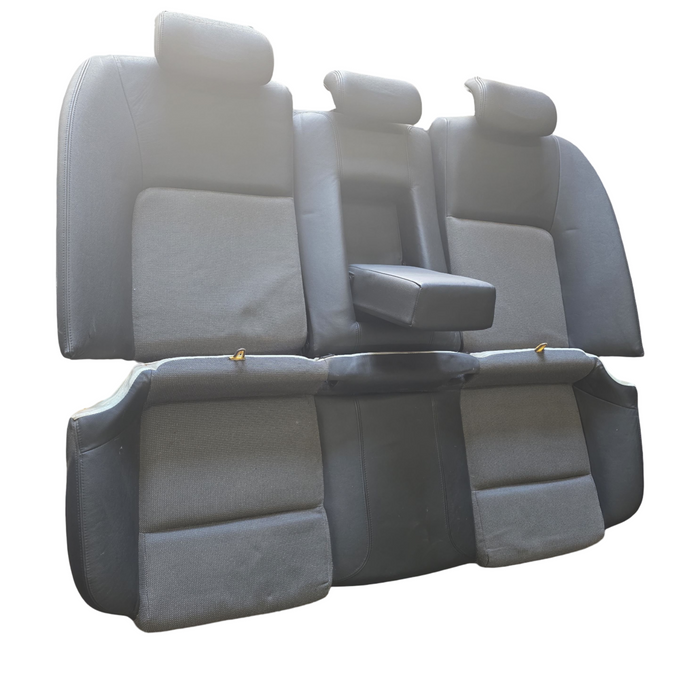 A264 - VE HOLDEN CALAIS - Seat (REAR)