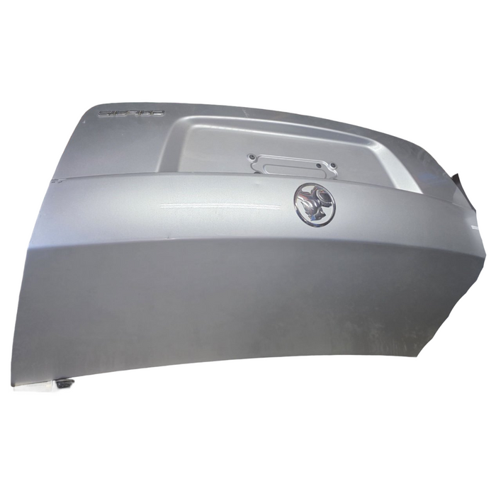A264 - VE HOLDEN CALAIS - Bootlid - NITRATE SILVER #636R