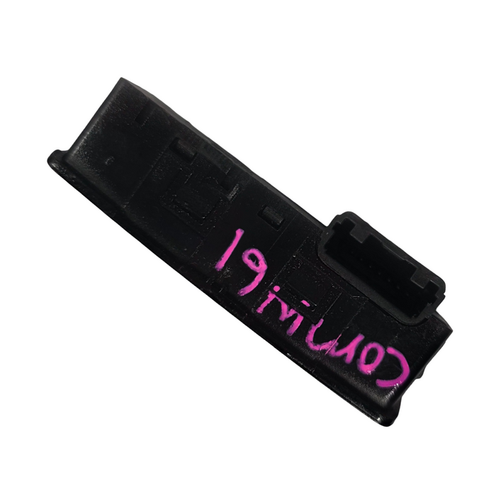 Comw61 - VE Holden Commodore - Traction Control Switch - Gloss Black