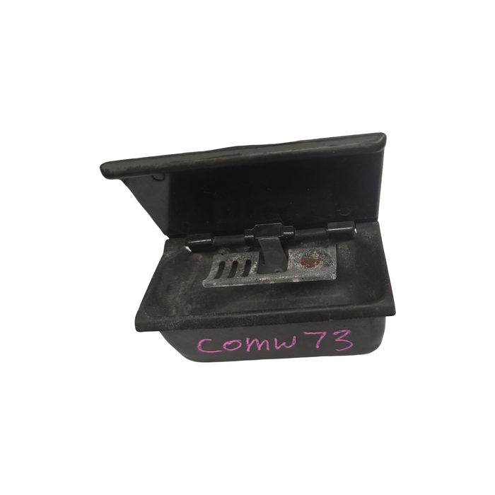 Comw73 - VN, VQ, VP, VR, VS Holden Commodore - Ashtray