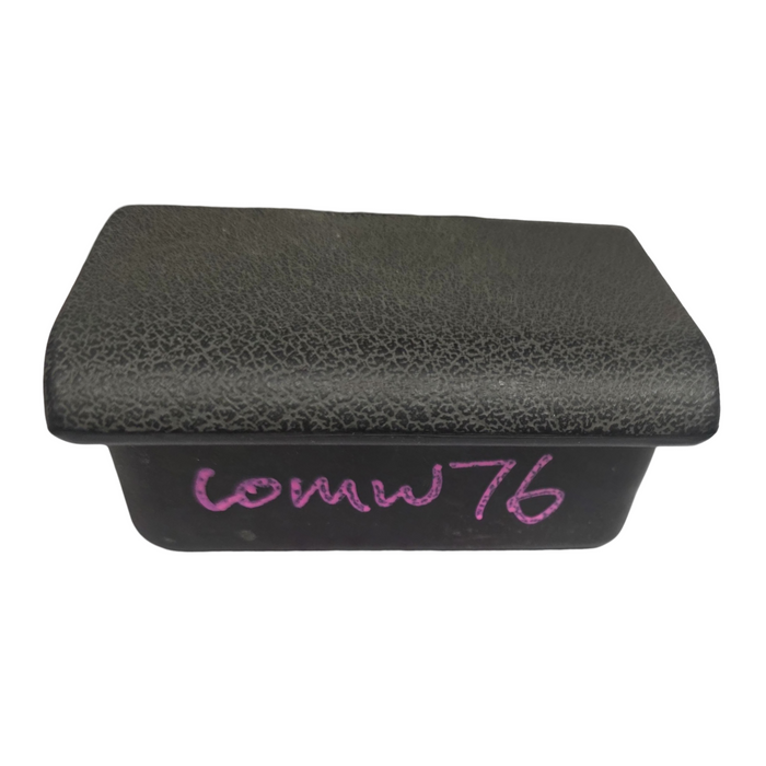Comw76 - VN, VQ, VP, VR, VS Holden Commodore - Ashtray