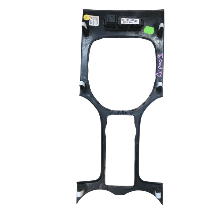 REP003 - VE Holden Commodore SS, SV6 Series I - Centre Console Trim (AUTO)