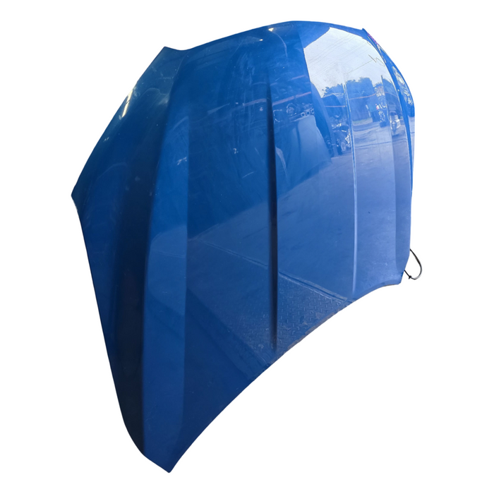 DA008 - VF Holden Commodore SS, SSV - Bonnet