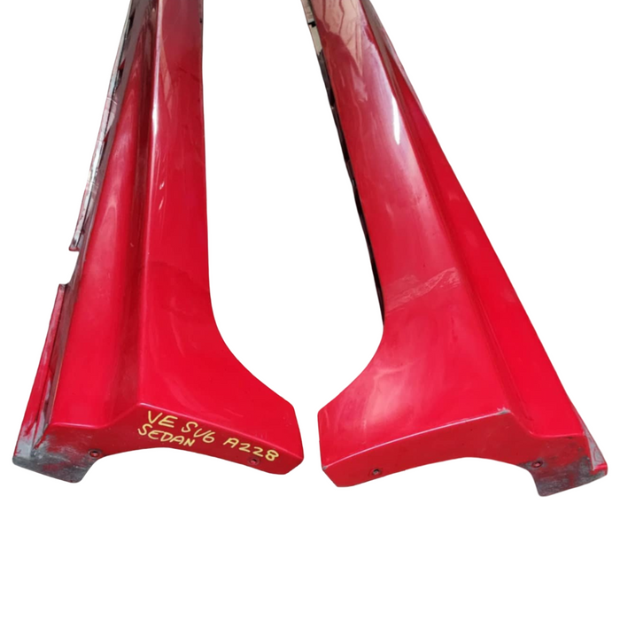 A228 - VE SV6 Holden Commodore SEDAN - Sideskirt (Pair) Sting Red