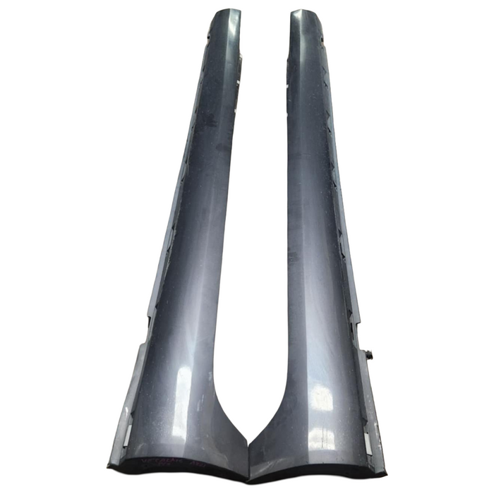A221 - VE  Holden Calais - Sideskirt (pair) Evoke mica Metallic