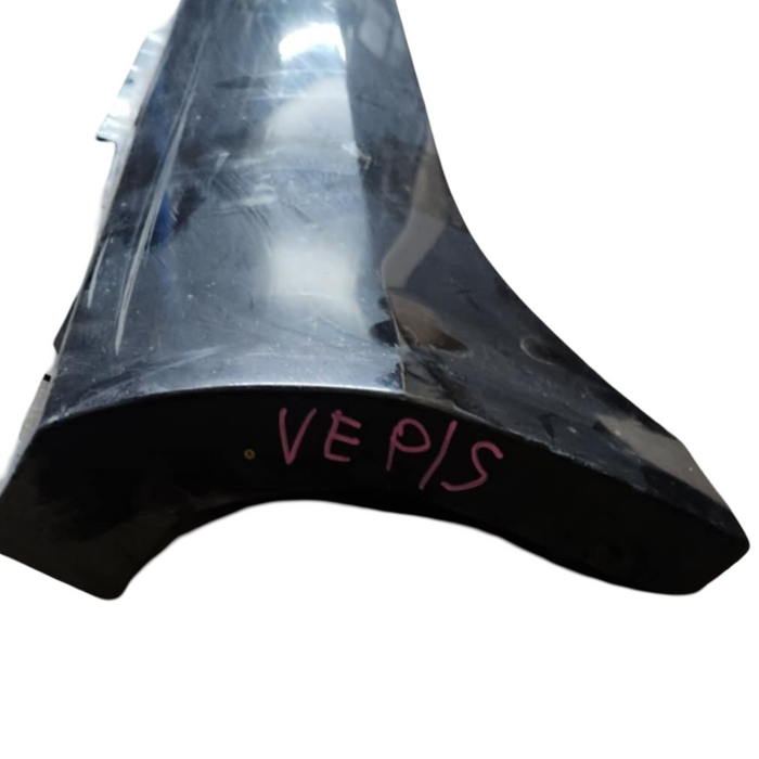 VE SS, SV6 Holden Commodore Sedan - Sideskirt (passenger Side) Phantom Black