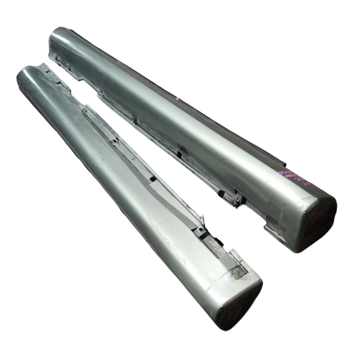 A255 - VY BERLINA SEDAN - Sideskirt (PAIR) Martini Grey