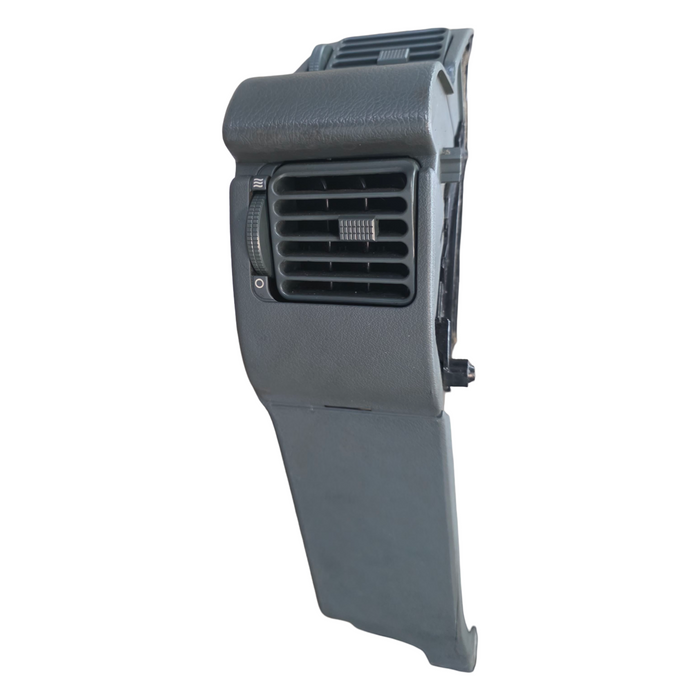 A262 - VP Holden Commodore - Dash Air Vents Passenger Side
