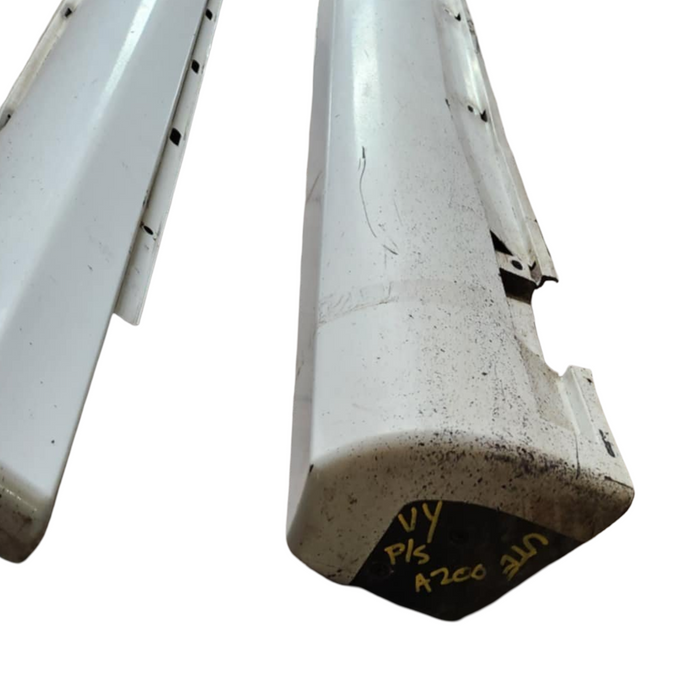A200 - VY Holden One Tonner - Sideskirt (Pair) White