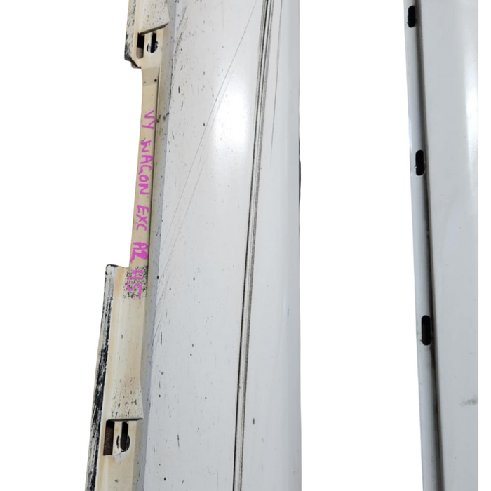 A245 - VY Holden Commodore Wagon - Sideskirt (PAIR) White