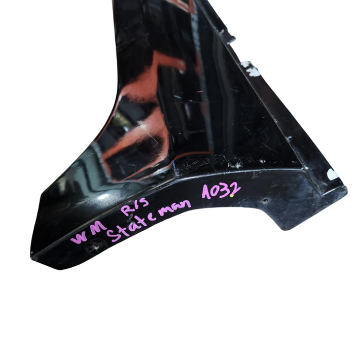 A032 - WM Holden Statesman - Sideskirts (pair) Phantom Black