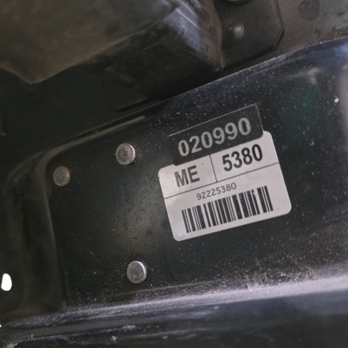 A117 - VE Holden Commodore Utility - Spare Wheel Winch