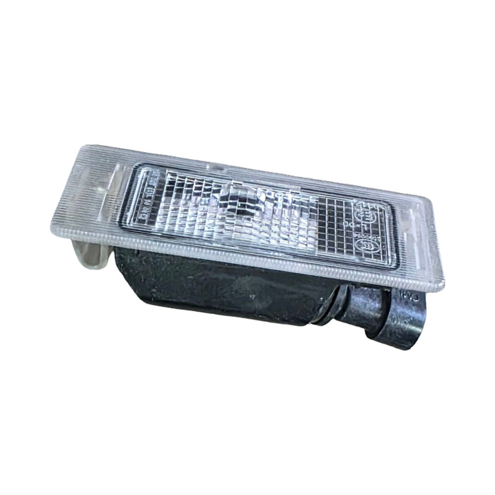 A218 - VF SV6 II Holden Commodore Sedan - Number Plate light with Globe