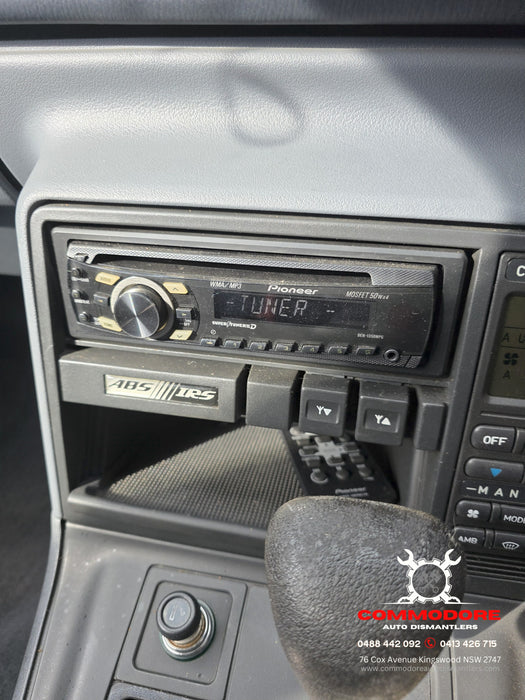 A276 - VS HOLDEN COMMODORE SEDAN - Hazard Switch