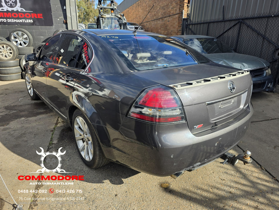 A275 - VE Holden Calais V Series I, V6 LY7 Auto M82 275,XXXkms Paint Code #354N Evoke Mica Metallic
