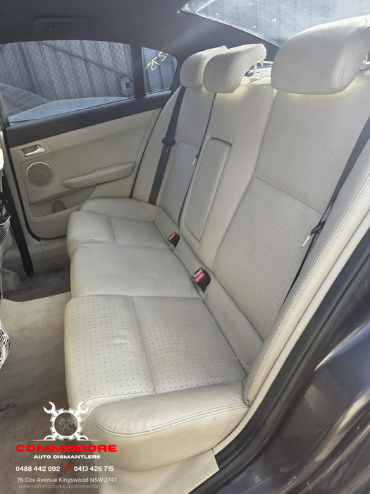 A275 - VE Holden Calais V Series I, V6 LY7 Auto M82 275,XXXkms Paint Code #354N Evoke Mica Metallic
