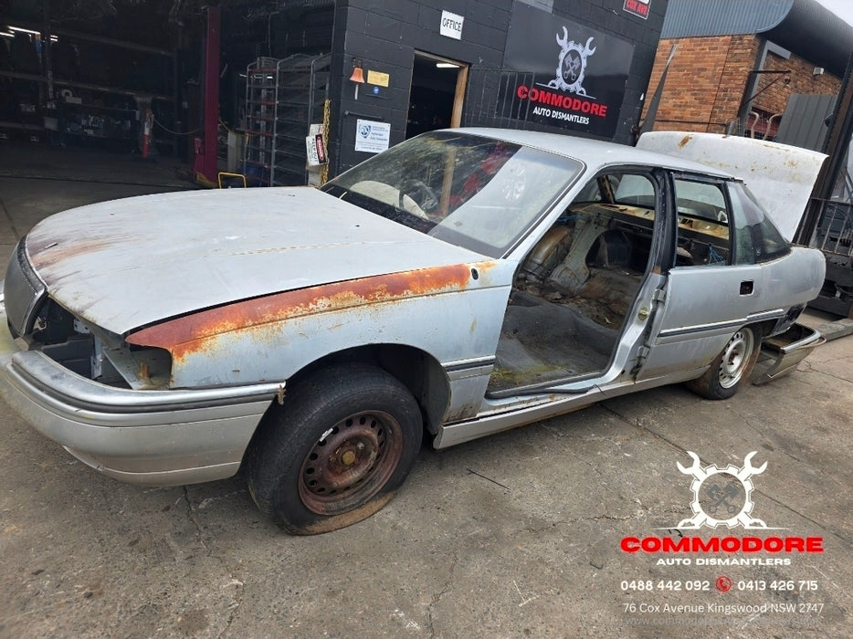 A273 - VQ HOLDEN STATESMAN - BOOTLID