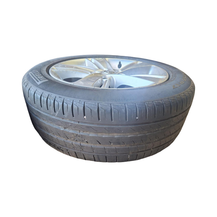 A107 - ZB HOLDEN COMMODORE SEDAN/HATCH - Tyres / Wheel 17" (SET)