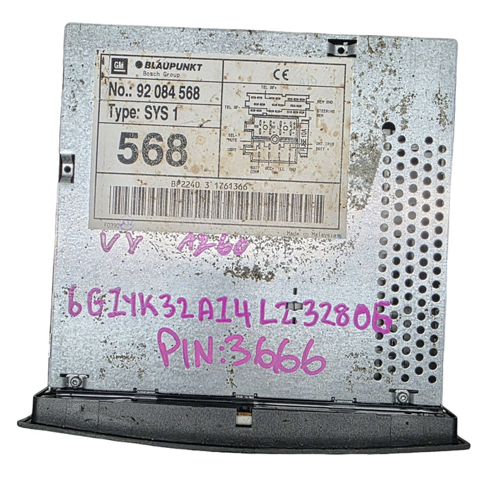 A260 - VY HOLDEN CREWMAN UTE - Stereo Model 92084568 with pin code