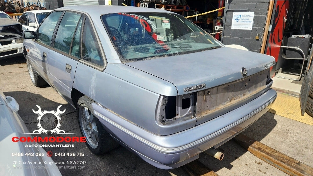 A262 - VP Holden Commodore Sedan - Bonnet Hinge (DRIVER'S SIDE)