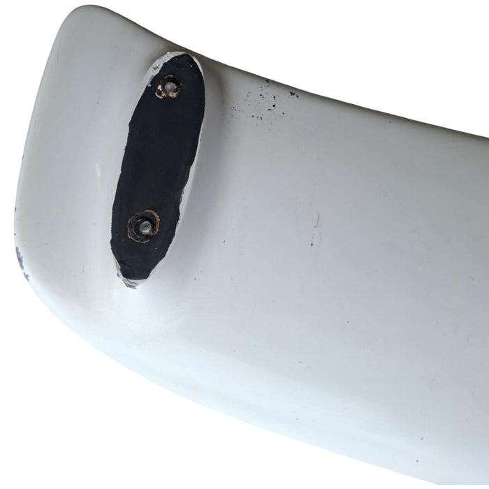 A276 - VS HOLDEN COMMODORE SEDAN - Boot Wing / Rear Spoiler w/ Brake Light - WHITE #J064