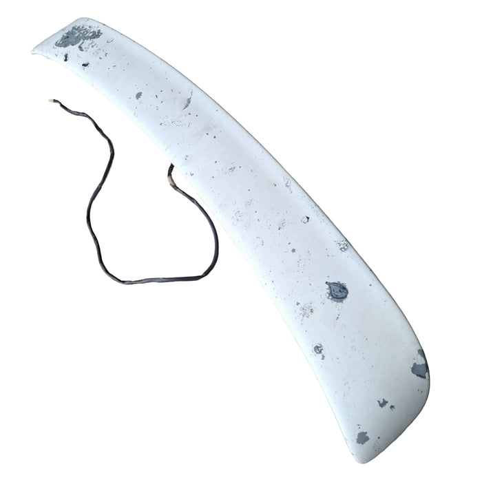 A276 - VS HOLDEN COMMODORE SEDAN - Boot Wing / Rear Spoiler w/ Brake Light - WHITE #J064