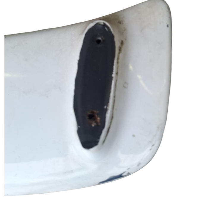 A276 - VS HOLDEN COMMODORE SEDAN - Boot Wing / Rear Spoiler w/ Brake Light - WHITE #J064