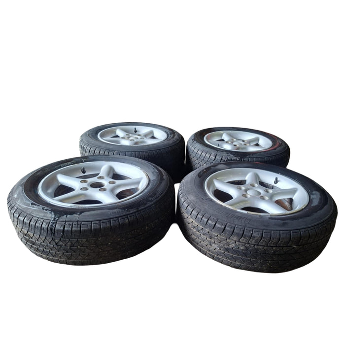 A276 - VS HOLDEN COMMODORE SEDAN - Wheels / Rims 15" SET OF 4