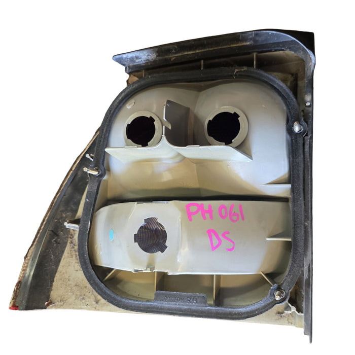 PH061 - VS Holden Statesman - Driver's side Taillight