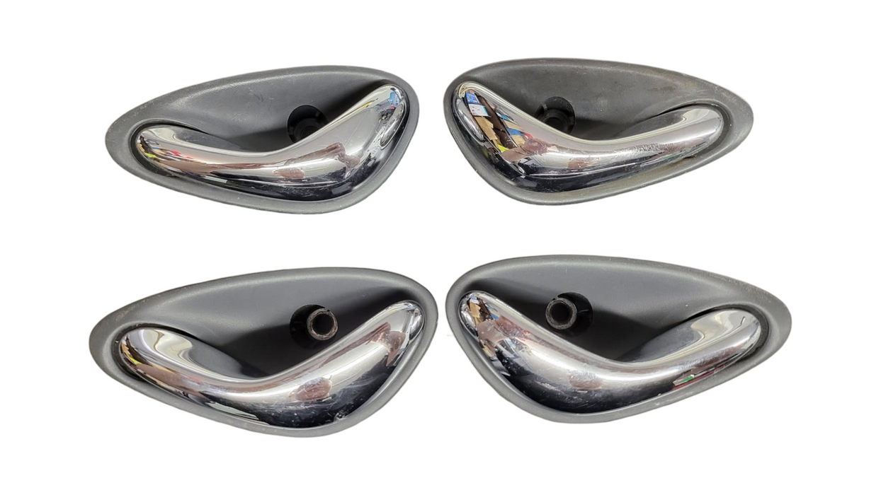 VT/WH/VX/VY/VK/VZ/WL - INTERNAL DOOR HANDLES - GREY/CHROME