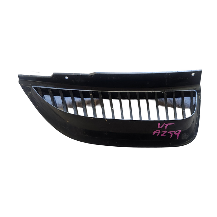 A259 - VT ACCLAIM - Front Grill Driver's Side