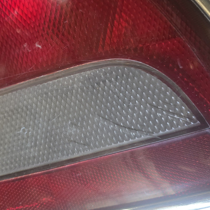 B072 - VR Holden Statesman - Taillight - Driver's Side