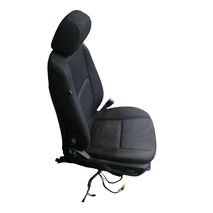 P123 - VE SV6 Holden Commodore Sedan - DRIVER'S FRONT SEAT