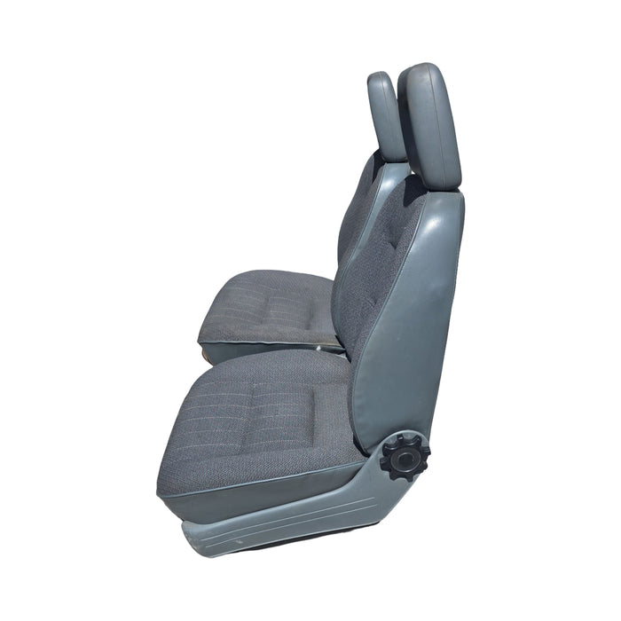 P1234 - VP HOLDEN COMMODORE - FRONT SEATS - PAIR