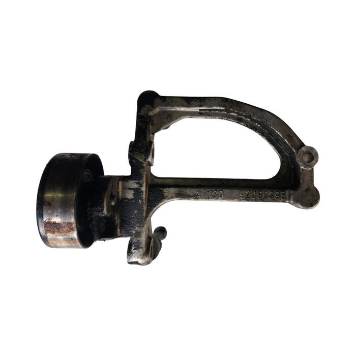 A233 - VZ HOLDEN COMMODORE WAGON - AC Bracket (V6) AUTO LEO