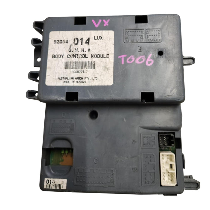 T006 - VX HOLDEN COMMODORE - BCM - 014 LUX