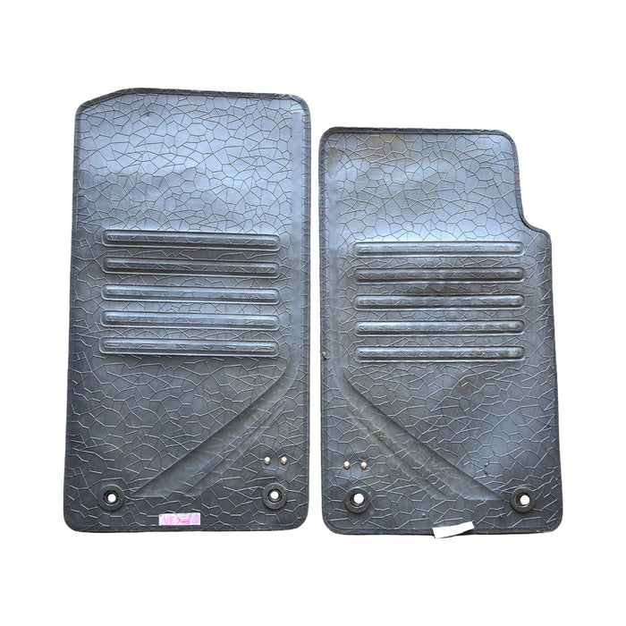 VE HOLDEN COMMODORE - FRONT UTILITY FLOOR MATS - PAIR