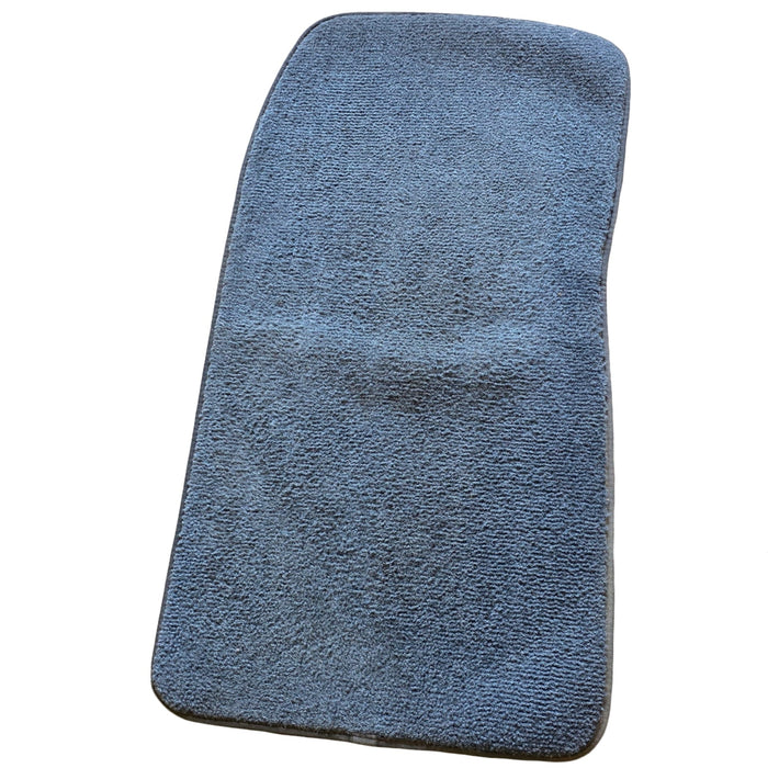 A121 - VP HOLDEN COMMODORE - FRONT / REAR FLOOR MATS - SET - BLUE