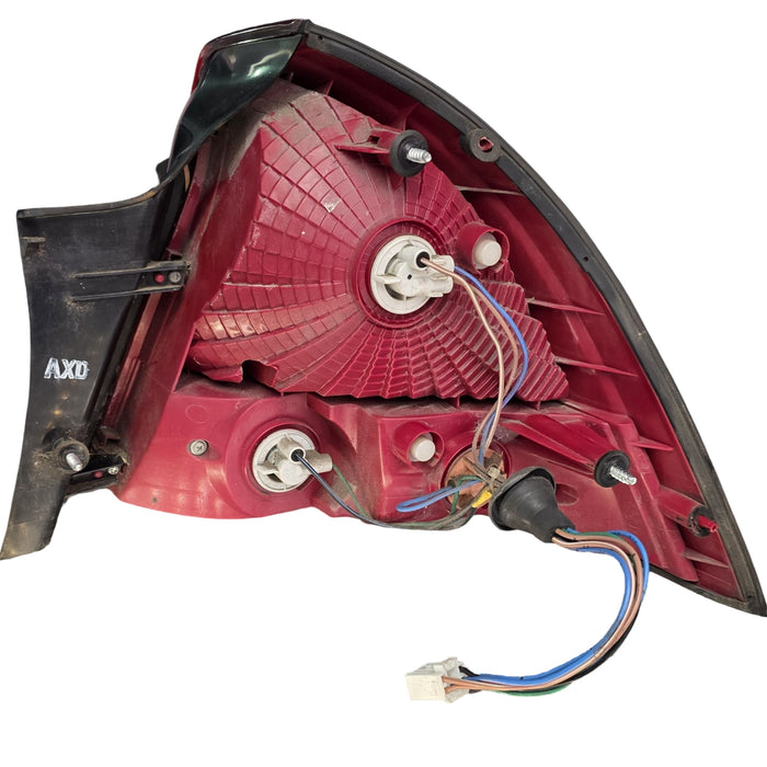 A268 - VZ HOLDEN CALAIS - Taillight SET