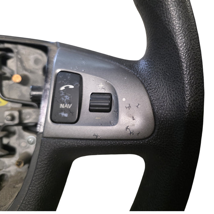B127 - VE HOLDEN COMMODORE - Steering Wheel with controls
