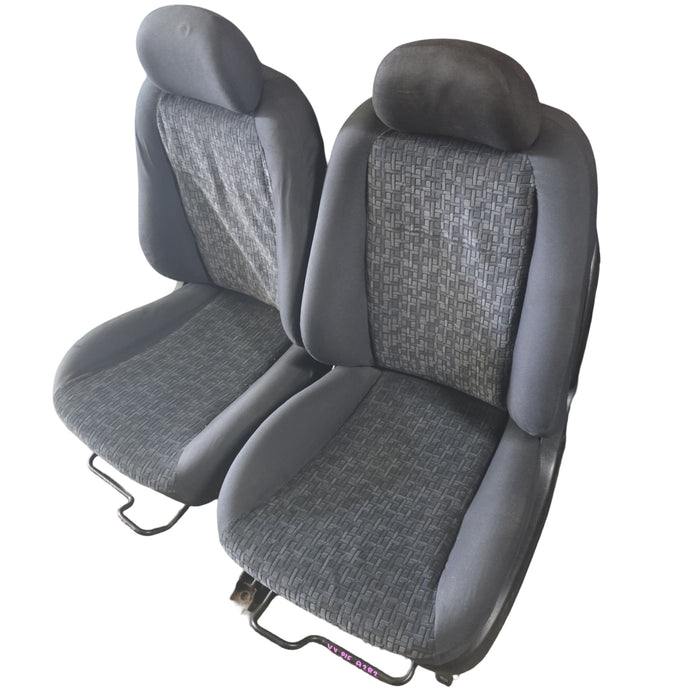 A282 - VY HOLDEN COMMODORE SEDAN - SEATS (FRONT PAIR) CLOTH