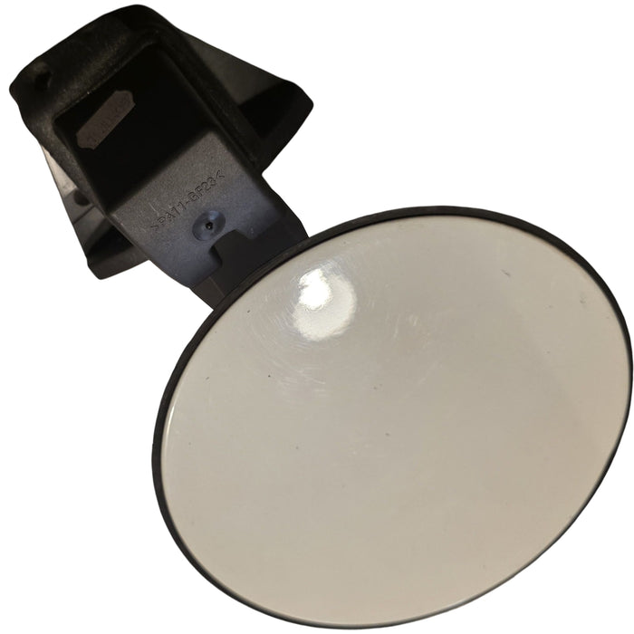 A209 - VZ HOLDEN COMMODORE SEDAN - FUEL FLAP - HERON WHITE #679F