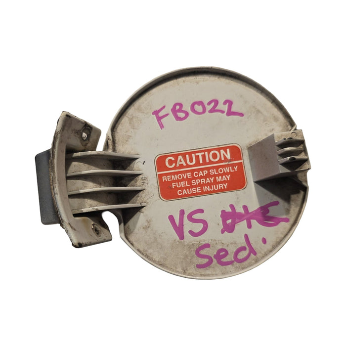 Fb022 - VS HOLDEN COMMODORE SEDAN - FUEL FLAP  WHITE