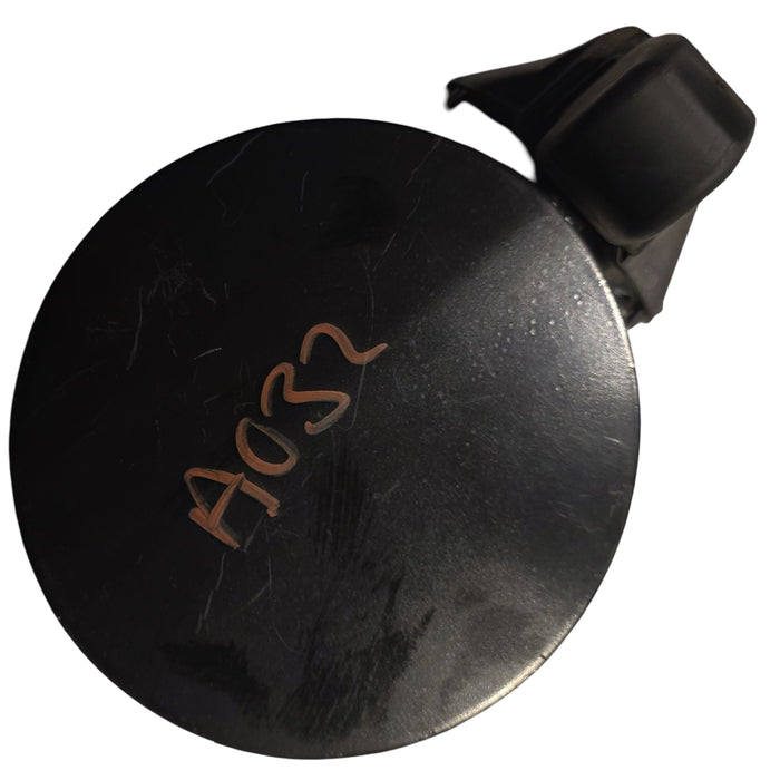 A032 - WN HOLDEN STATESMAN CAPRICE - FUEL FLAP - PHANTOM black #690F