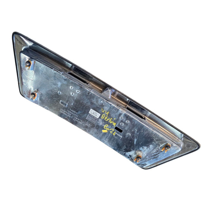 B021 - VY HOLDEN COMMODORE BERLINA SEDAN - BOOT GARNISH