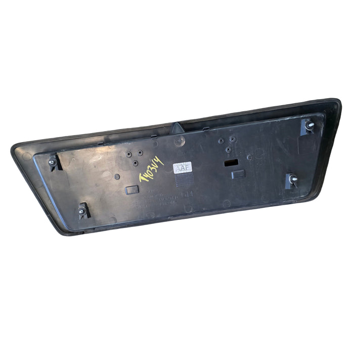 TY03 - VY HOLDEN COMMODORE SEDAN - BOOT GARNISH