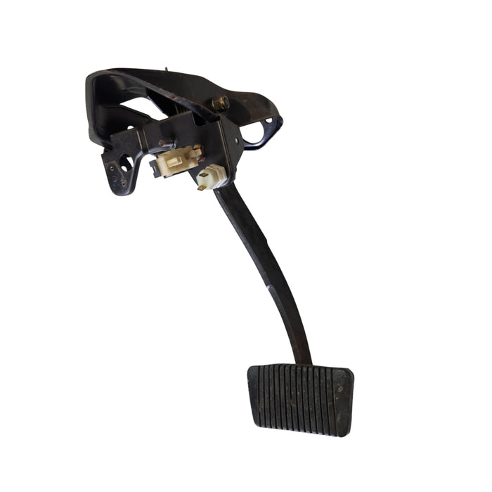 A283 - VS Holden Statesman - Brake Pedal With Brake Pedal Switch AUTO V8