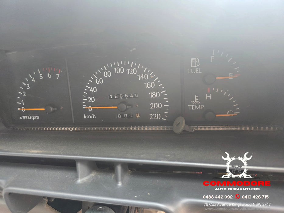A291 - VS HOLDEN COMMODORE WAGON - Cluster V6 AUTO - 169, 548kms